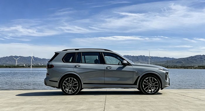 运动与奢华 宝马X7 xDrive40i  尊享型M运动套装7座