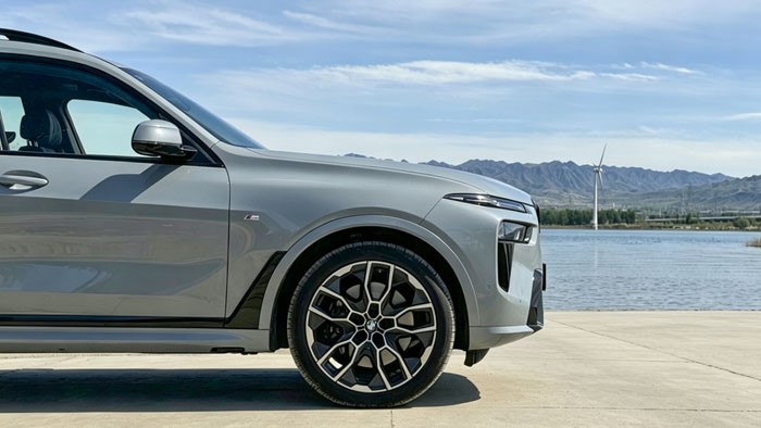 运动与奢华 宝马X7 xDrive40i  尊享型M运动套装7座