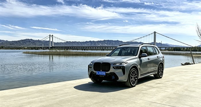 运动与奢华 宝马X7 xDrive40i  尊享型M运动套装7座