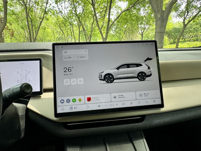 轻松续航1200公里 沃尔沃XC70 四驱长续航Ultra