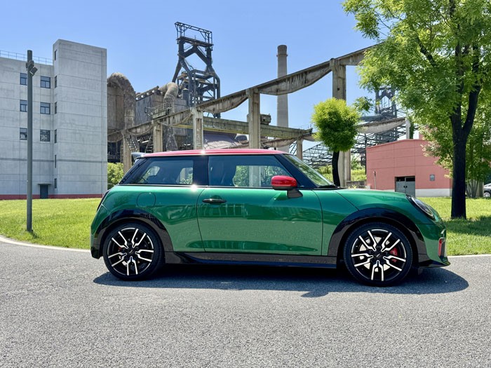 情绪价值拉满 MINI JCW 评测