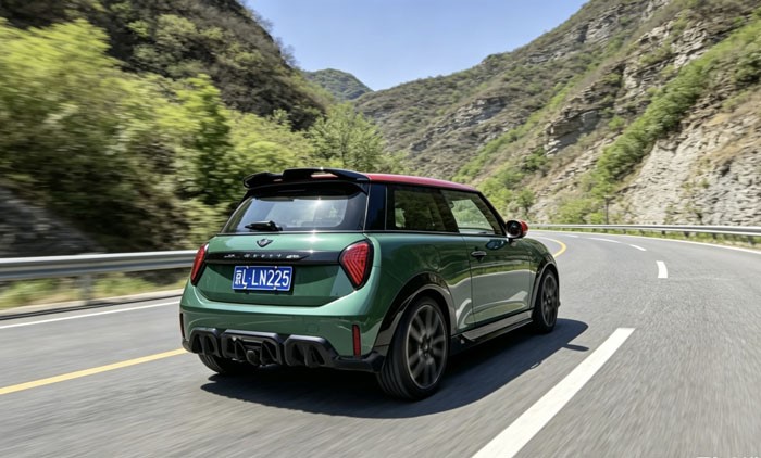 情绪价值拉满 MINI JCW 评测