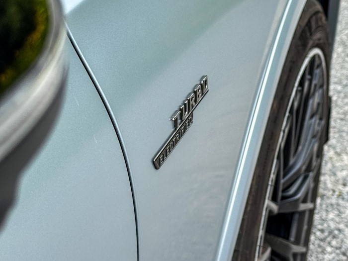 性能与雅致 试驾奔驰 AMG GLC 43 4MATIC