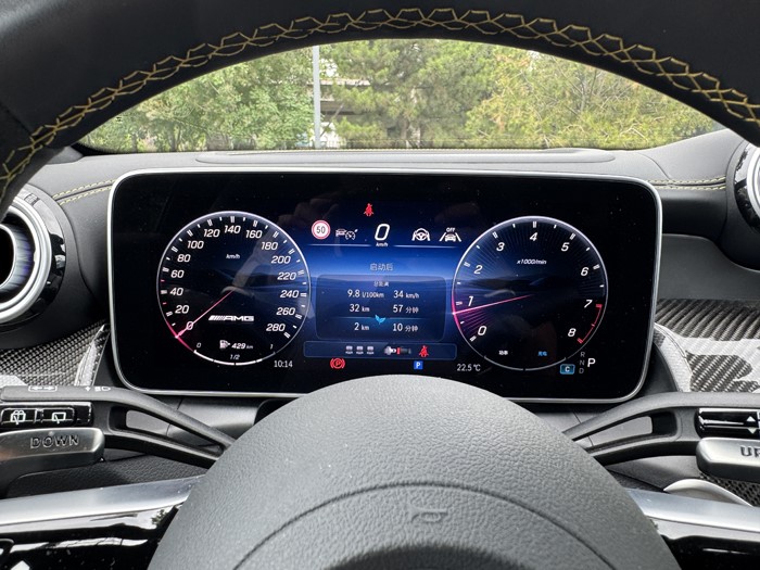 性能与雅致 试驾奔驰 AMG GLC 43 4MATIC