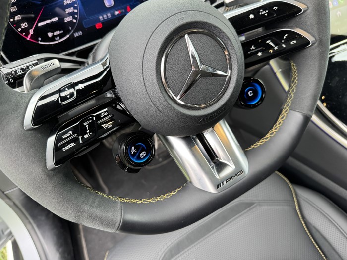 性能与雅致 试驾奔驰 AMG GLC 43 4MATIC