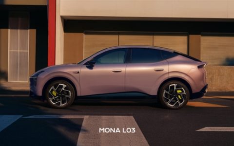 两款新色官图出炉！小鹏MONA L03尤加利灰、星暮紫外观亮相