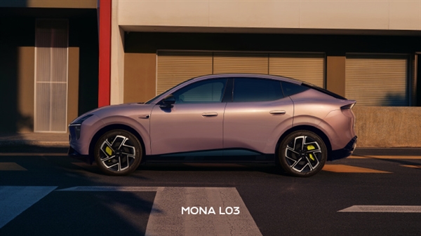 两款新色官图出炉!小鹏MONA L03尤加利灰、星暮紫外观亮相