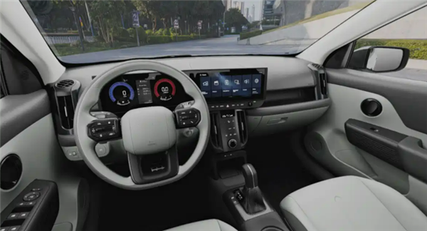 小型车变SUV!全新现代i20官图发布:曲面双联屏 贯穿灯组