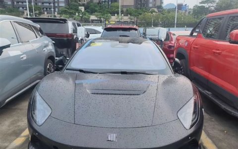 比亚迪又一款超级跑车！腾势Z“黑武士”实车曝光