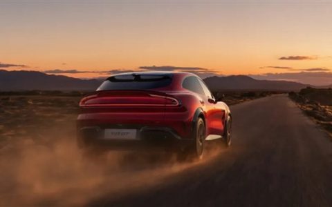 小米回应YU7 GT极速300km/h的意义：更高的工程冗余带来更高的可靠性和稳定性