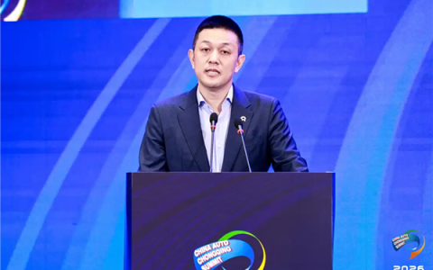 从年度最惨的人到国产豪车新王！李斌解释蔚来怎么又行了