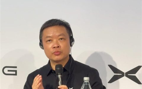 何小鹏：小鹏的模式跟比亚迪不同 要在欧洲做中高端