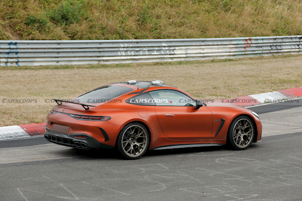 曝奔驰AMG GT 63纽北测试自动驾驶圈速 两圈跑完都远不及小米纪录