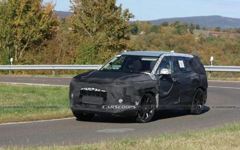 起亚全球销冠 SUV 大换代！10月6日，突然亮相