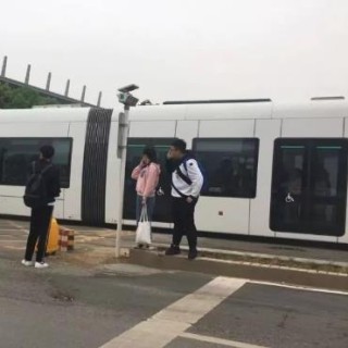 电车故障解析，轮子不动的原因与解决方案探讨